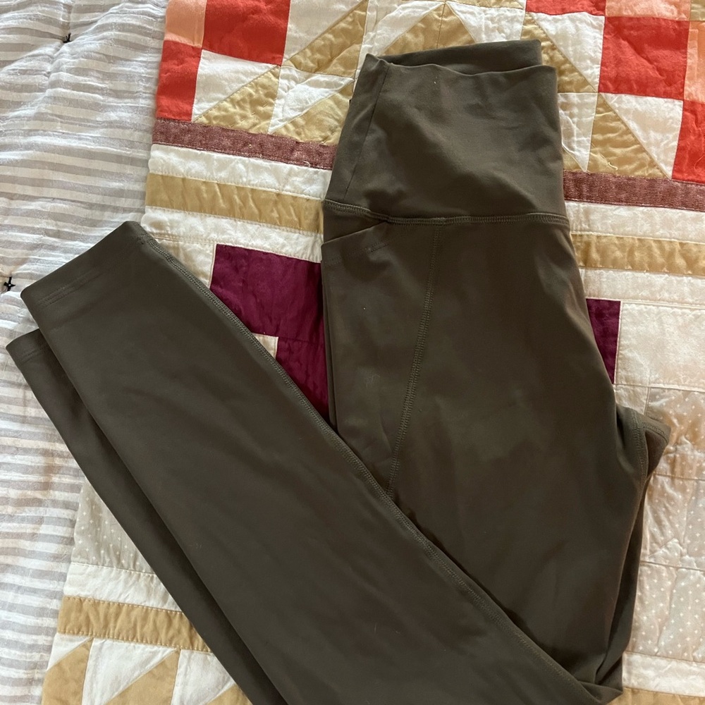CJLA Archer Leggings - color Olive - Medium